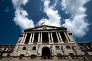 Bank policymaker warns pausing UK interest rate hikes could ’embed’ inflation