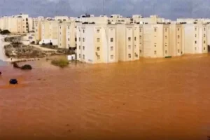 2,000 feared dead in floods after weekend storm, Libyan prime minister says
