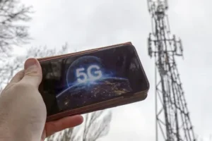 Stadiums and tourism hotspots to test new 5G networks in £88 million scheme