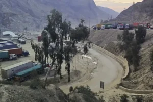 Key trade crossing between Afghanistan and Pakistan reopens after nine days