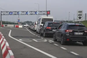 Poland imposes ban on Russian-registered cars