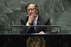 Colombian leader warns UN humanity is making itself extinct