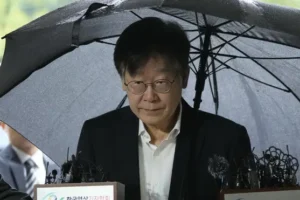 South Korean opposition leader attends court hearing over alleged corruption
