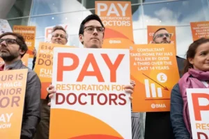 Patient safety ‘close to the line’ during doctor strike action – Hunt