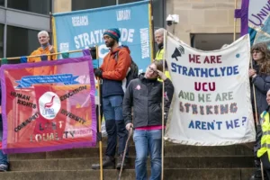 Scottish government ‘must intervene’ to end college pay dispute, says union