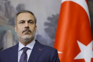 Turkish planes hit targets in Syria as US forces shoot down drone