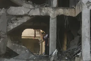 Dozens killed in Israeli air strikes on southern Gaza