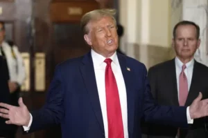 Donald Trump returns to civil fraud trial in New York