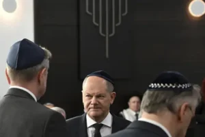 Chancellor voices outrage at antisemitic agitation in Germany ‘of all places’