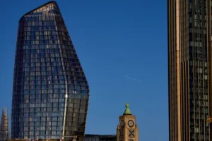 WPP slashes guidance as tech sector tightens its belt