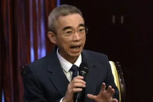 Epidemiologist who helped drive China’s anti-Covid fight dies aged 60