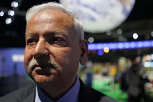 Climate scientist Saleemul Huq dies aged 71