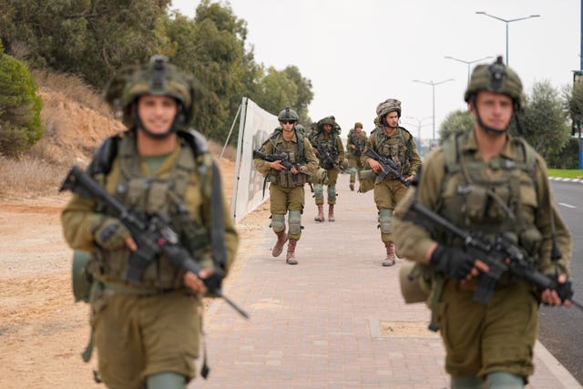 89b1e95beec7470cbe942f5d231e328c Israeli soldiers arrive at Sderot, a town close to the Gaza Strip