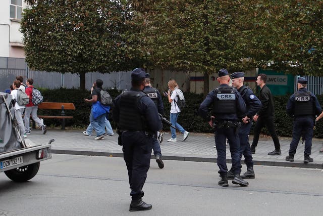 db62790d909548689362e6fa703bc6c0 France School Attack