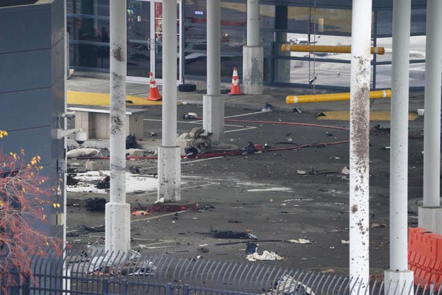 04f15c77a67b461a9229f38a5784d09b APTOPIX Border Crossing Explosion