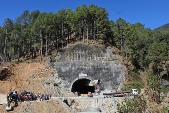 3eac479e81144e398d39f13e6ec8b171 Collapsed tunnel