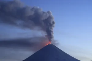 Volcano eruption sends ash columns above Russian peninsula
