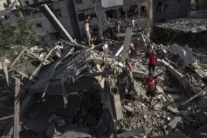 Hamas leader’s home hit as Israel presses attacks and Blinken seeks aid route