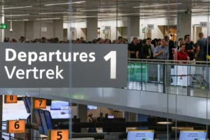 Dutch government shelves plans to reduce flights at Amsterdam’s Schiphol Airport
