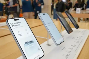 Apple to adopt system to improve texting between iPhones and Android devices