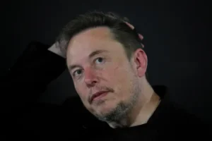 Apple and Disney boycott X adverts as Musk threatens ‘thermonuclear lawsuit’ against pressure group in anti-Semitism row