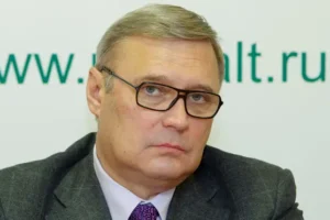 Ex-prime minister who became Putin foe added to Russia’s ‘foreign agent’ list