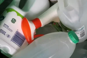Watchdog urges advertisers to clarify ‘green’ household waste claims
