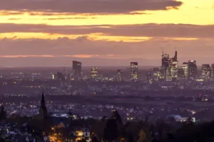 Inflation in Europe falls to 2.4%
