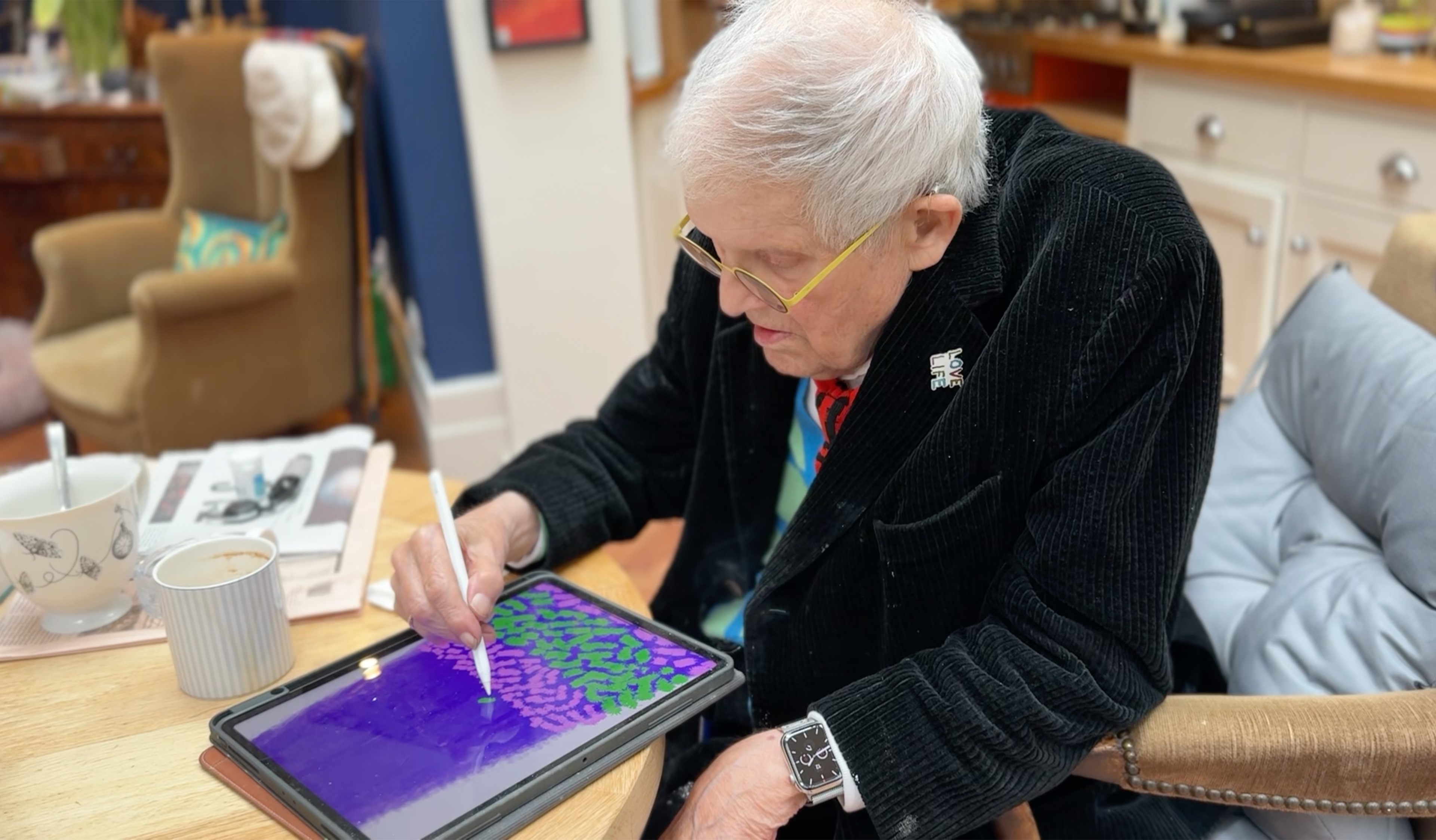 34420f42-60ac-4b4c-bc61-e0e91ffd1ff0 David Hockney uses iPad to create artwork