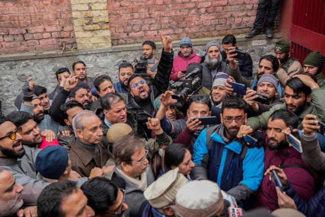 5dfa57cc672b42d688385bf3eacdebfa India Kashmir Violence