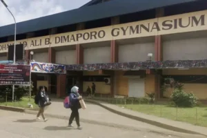 Suspected bomb blast kills at least four worshippers during Mass in Philippines