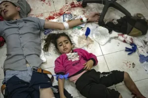 Gaza civilians have few places to seek safety as fighting halts aid delivery