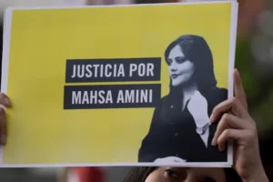 Iran bans relatives of Mahsa Amini from accepting human rights award in France