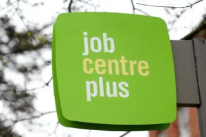 Unemployment in Scotland falls slightly – with record number of people in work