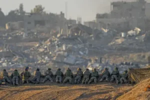 Israeli forces storm hospital in northern Gaza, Health Ministry spokesman claims
