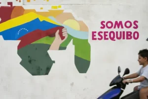 Venezuelan and Guyanan presidents meeting over disputed territory