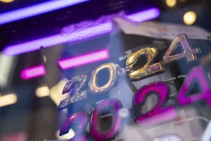 No specific threats anticipated as Times Square prepares to host New Year party