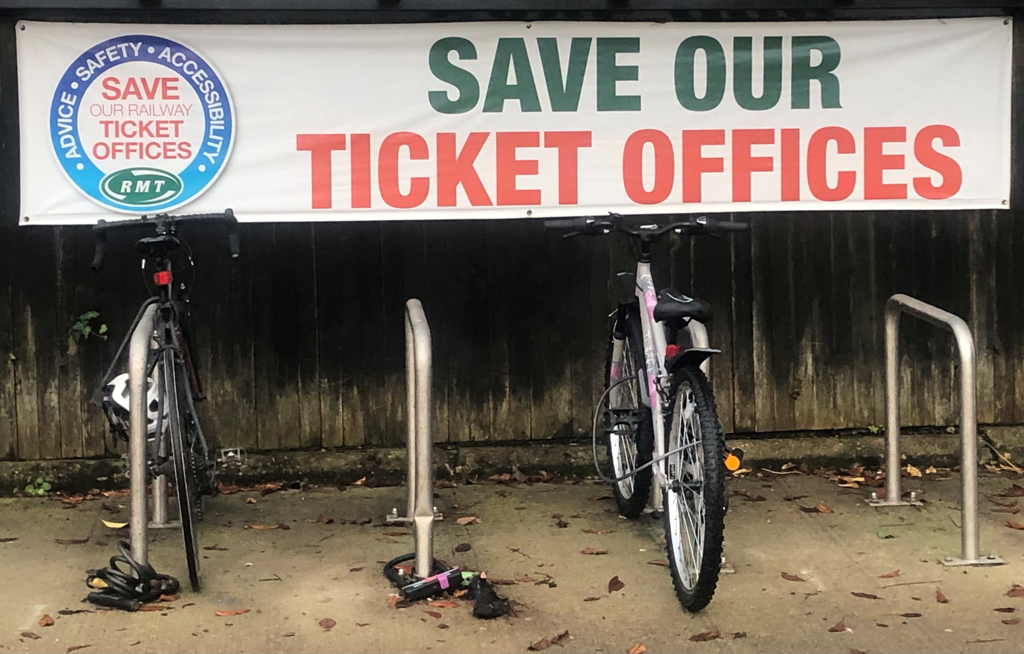 e07340ef-a51a-4788-8bdf-ee8bc83c11ea Ticket office closures protest banner