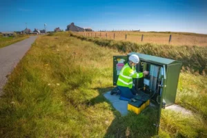 BT Group launches pilot to convert telecom street cabinets into EV chargers