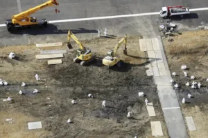 Runway at Tokyo’s Haneda airport reopens a week after fatal collision