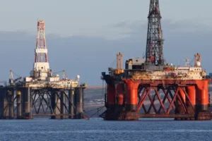 Government delays North Sea oil legislation due to lack of Commons time