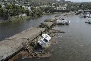 Mauritius lifts storm alert after cyclone as French island assesses damage