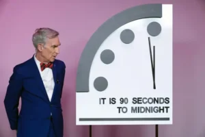 Doomsday Clock remains at 90 seconds to midnight for second year in a row – with experts citing war and climate crisis