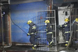 Dozens killed in internet cafe fire in south-eastern China