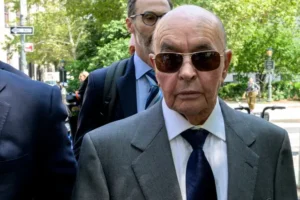 Billionaire former Tottenham Hotspur owner Joe Lewis, 86, pleads guilty to insider trading charges in US