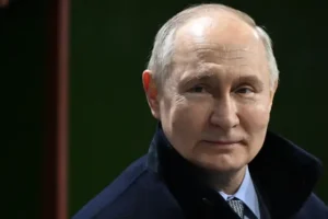 Putin vows to make public findings of investigation into transport plane crash