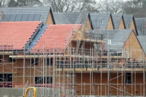 UK construction sector faces ‘difficult period’ after 4,370 firms collapsed
