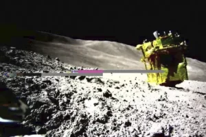 Japanese moon probe resumes work after sunlight reaches its solar panels