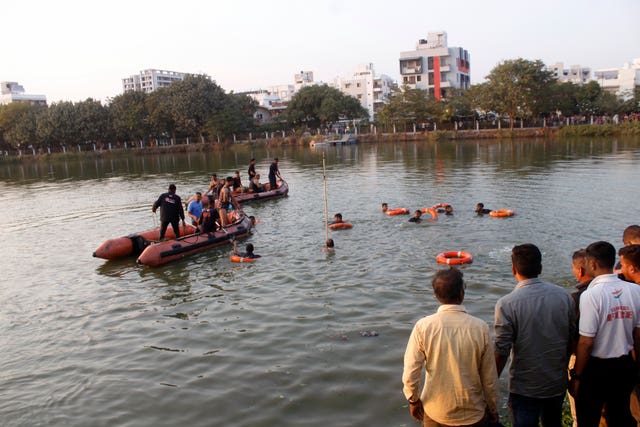7dc4071bab5343fe9125a27179bc41c2 India Boat Accident