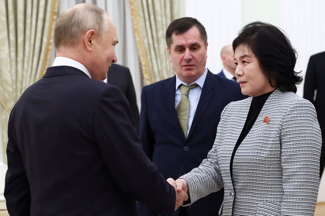 844b1737019c4b3d985b551e7ff05f45 Vladimir Putin and Choe Son Hui